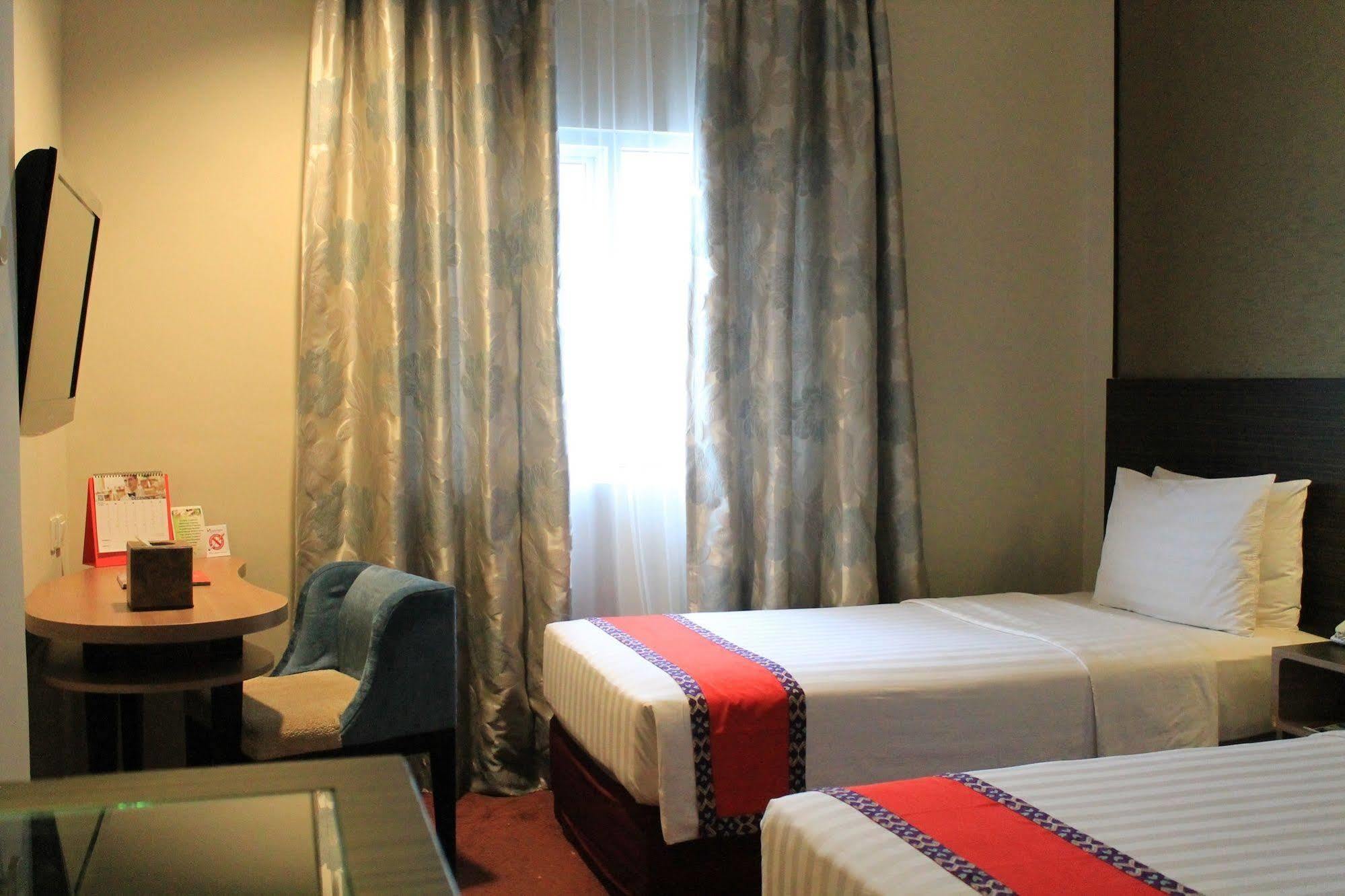Swiss-Belinn Pangkalan Bun Exterior photo